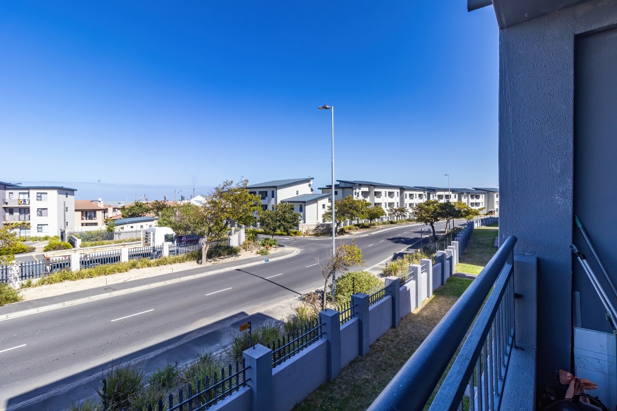 2 Bedroom Property for Sale in Burgundy Estate Western Cape